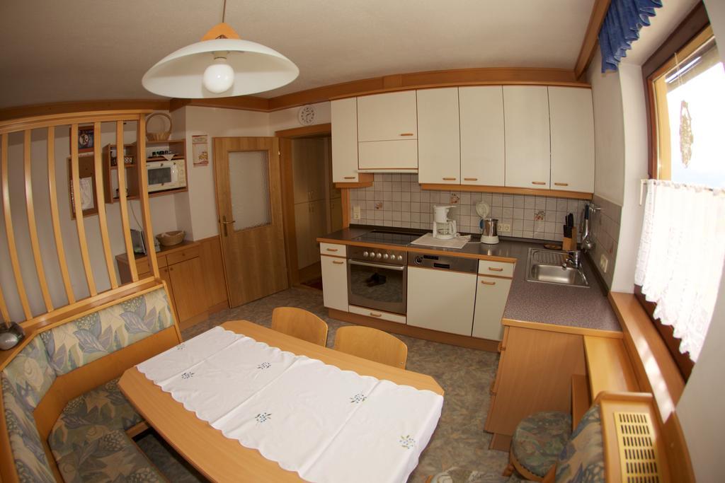 Ferienwohnung Haus Stöffler Reisach Zimmer foto